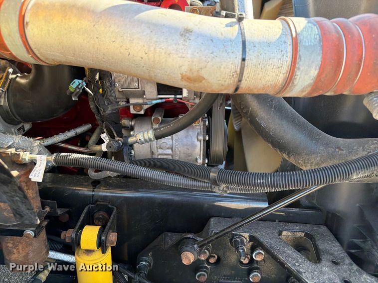 image for item FB5126 2013 Ford F750 Super Duty railroad inspection truck