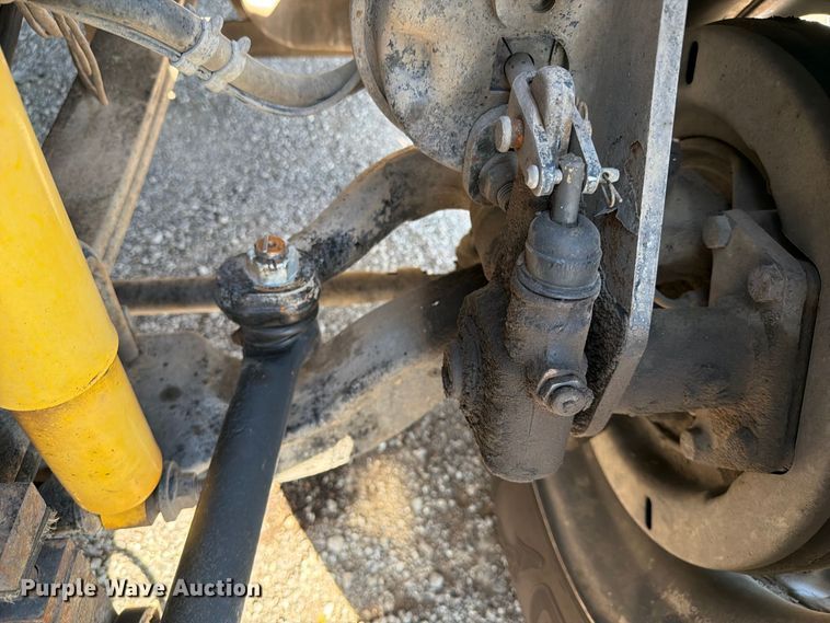 image for item FB5126 2013 Ford F750 Super Duty railroad inspection truck