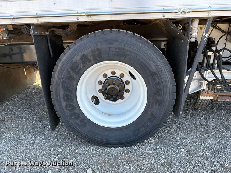 image for item FB5126 2013 Ford F750 Super Duty railroad inspection truck