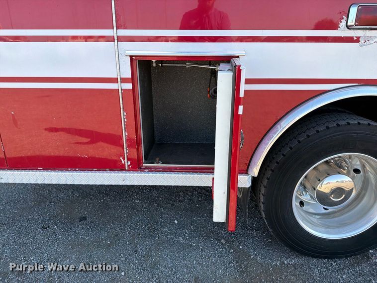 image for item FB5127 2006 International DuraStar 4300 ambulance