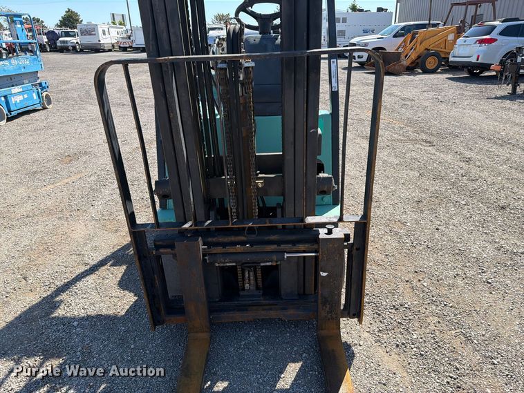 image for item FB5131 Mitsubishi FGC15K forklift