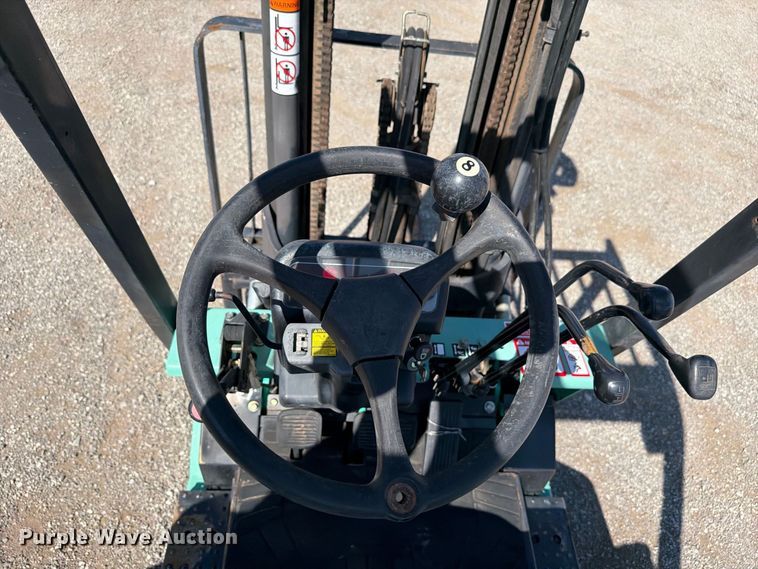 image for item FB5131 Mitsubishi FGC15K forklift
