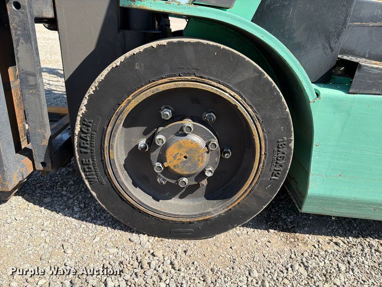 image for item FB5131 Mitsubishi FGC15K forklift