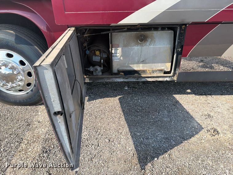 image for item FB5142 2006 Roadmaster MFG Co Patriot Thunder RV