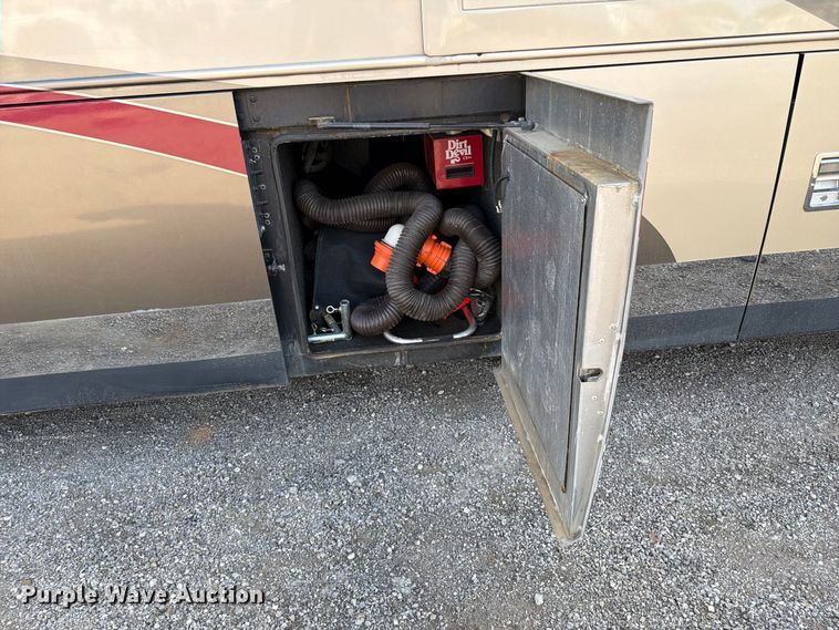 image for item FB5142 2006 Roadmaster MFG Co Patriot Thunder RV