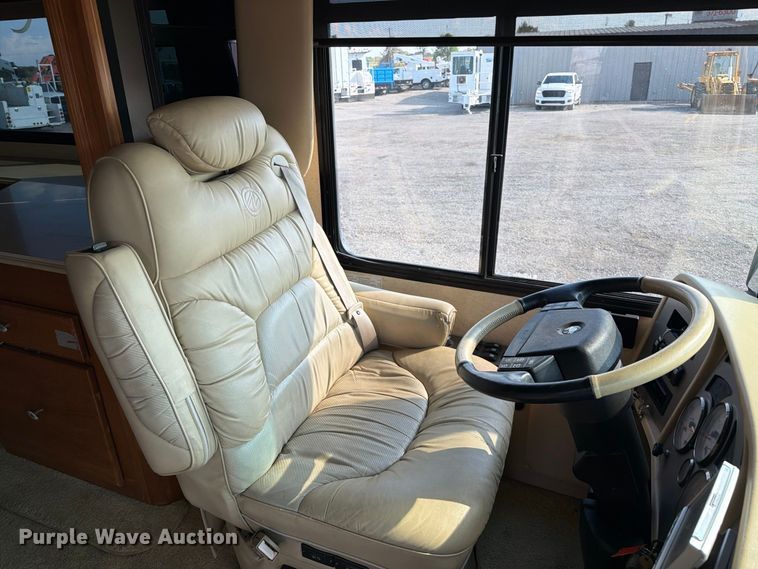 image for item FB5142 2006 Roadmaster MFG Co Patriot Thunder RV