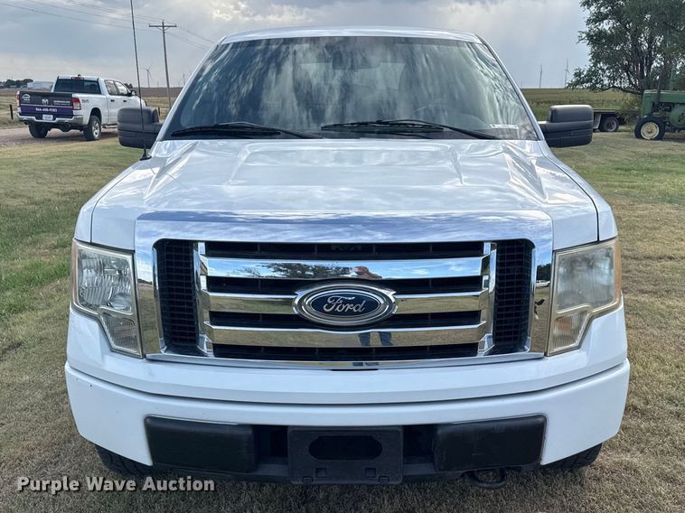 image for item FB6928 2010 Ford F150 Crew Cab pickup truck