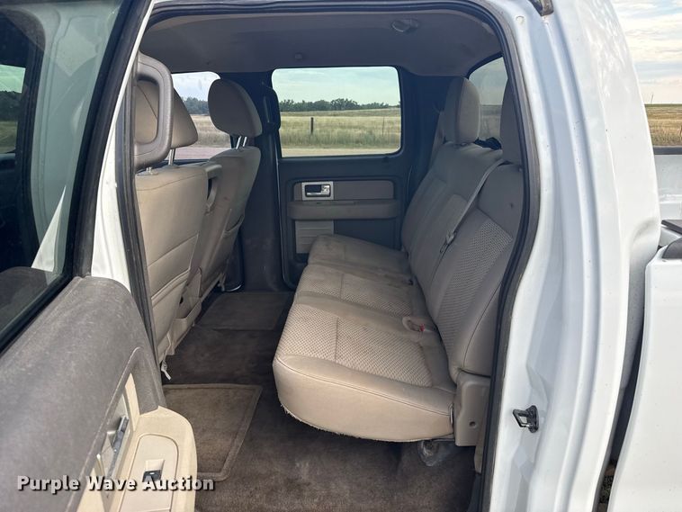 image for item FB6928 2010 Ford F150 Crew Cab pickup truck