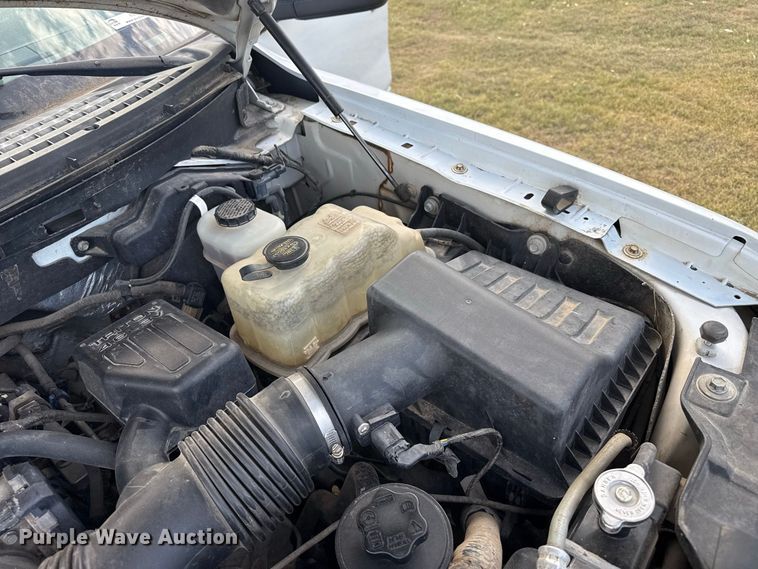 image for item FB6928 2010 Ford F150 Crew Cab pickup truck