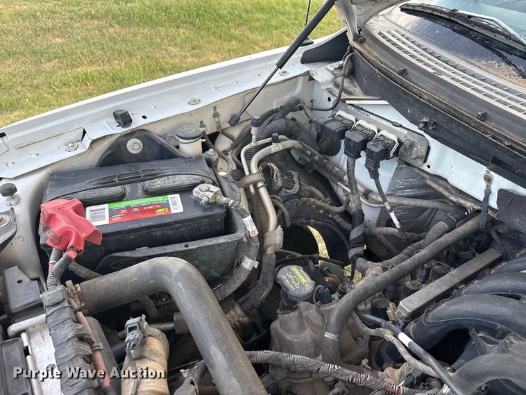 image for item FB6928 2010 Ford F150 Crew Cab pickup truck