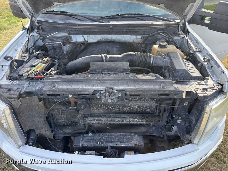 image for item FB6929 2012 Ford F150 Crew Cab pickup truck
