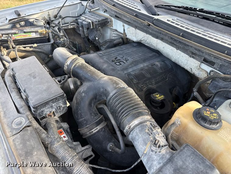 image for item FB6929 2012 Ford F150 Crew Cab pickup truck