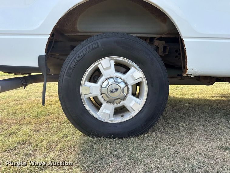 image for item FB6929 2012 Ford F150 Crew Cab pickup truck