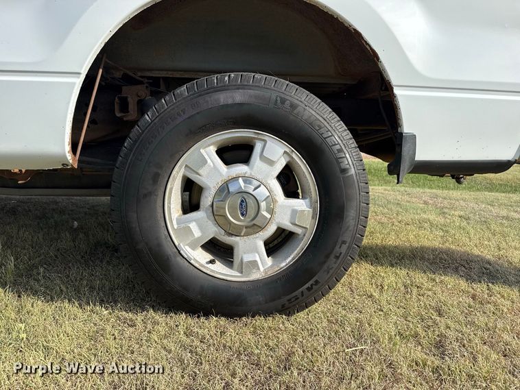 image for item FB6929 2012 Ford F150 Crew Cab pickup truck