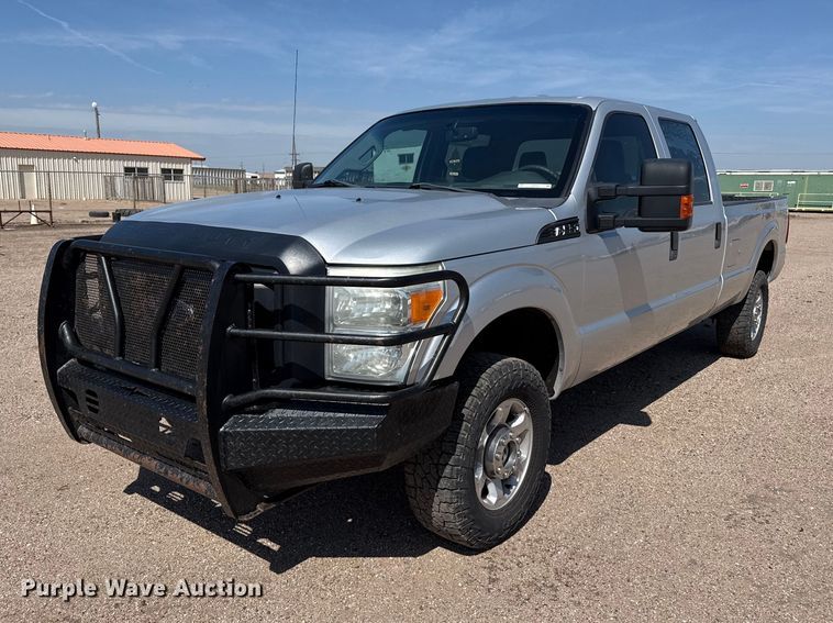 2015 Ford F350 Super Duty XL Crew Cab pickup truck