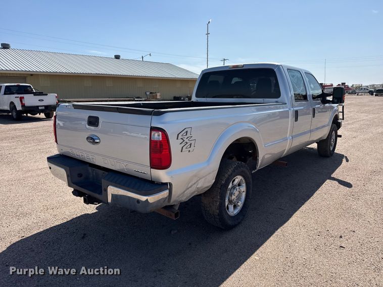 image for item FB6941 2015 Ford F350 Super Duty XL Crew Cab pickup truck