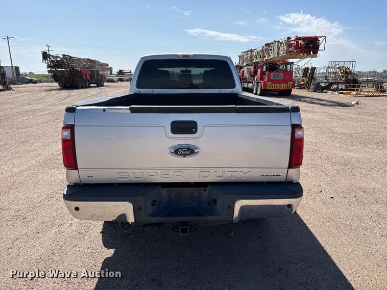 image for item FB6941 2015 Ford F350 Super Duty XL Crew Cab pickup truck