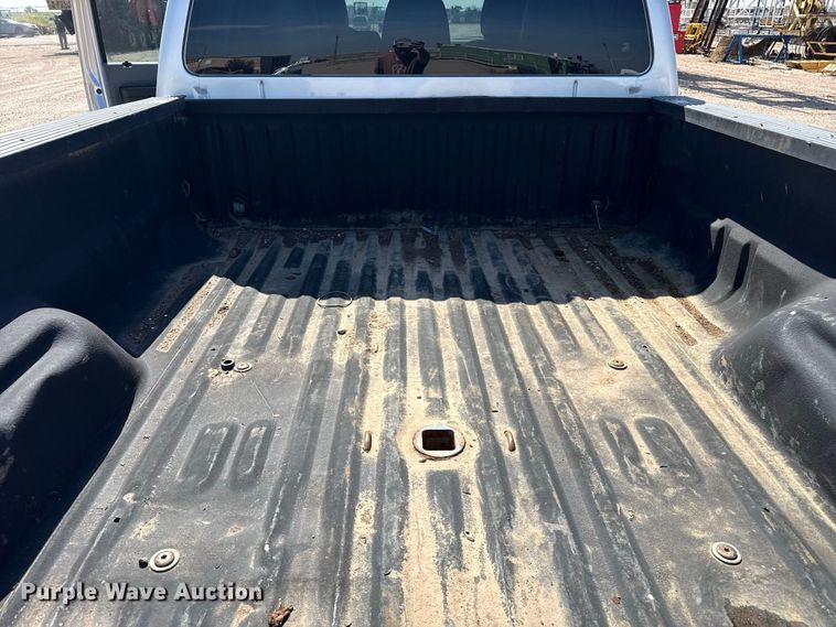 image for item FB6941 2015 Ford F350 Super Duty XL Crew Cab pickup truck