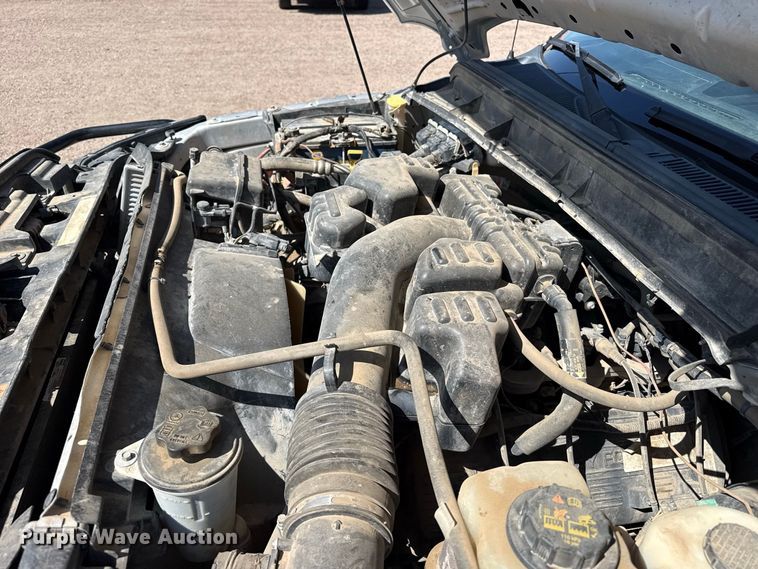 image for item FB6941 2015 Ford F350 Super Duty XL Crew Cab pickup truck