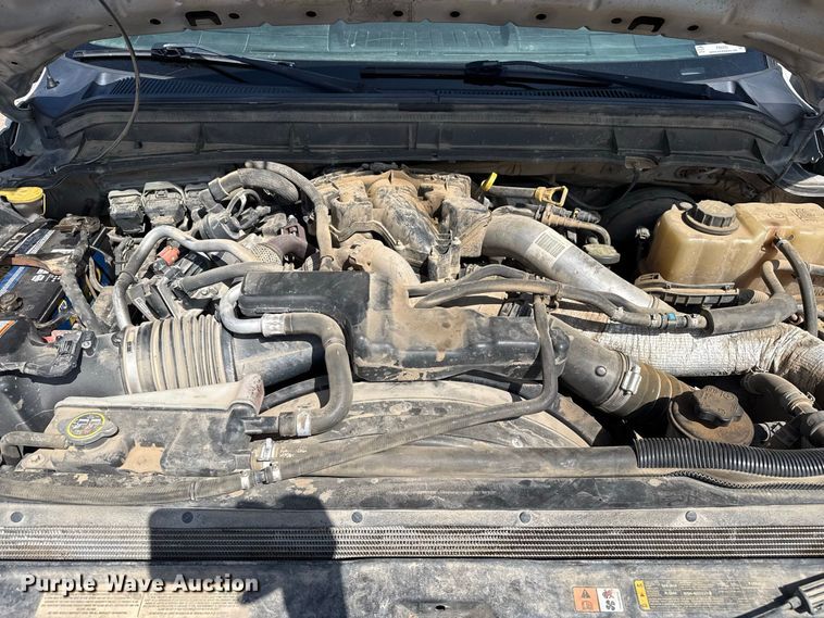 image for item FB6942 2015 Ford F350  Super Duty XL Crew Cab pickup truck