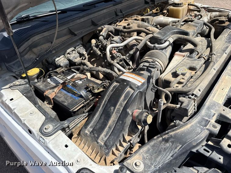 image for item FB6942 2015 Ford F350  Super Duty XL Crew Cab pickup truck