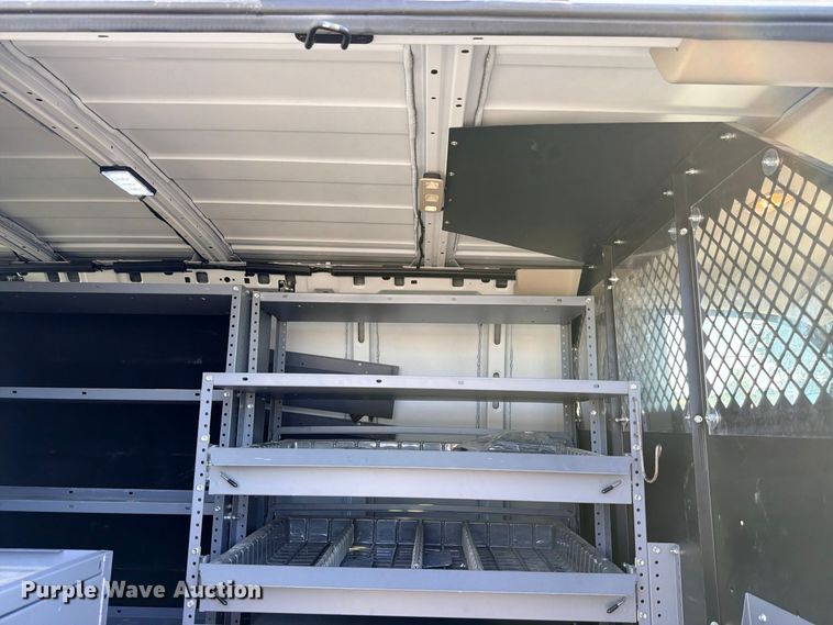 image for item FB8286 2017 Chevrolet Express 2500 van