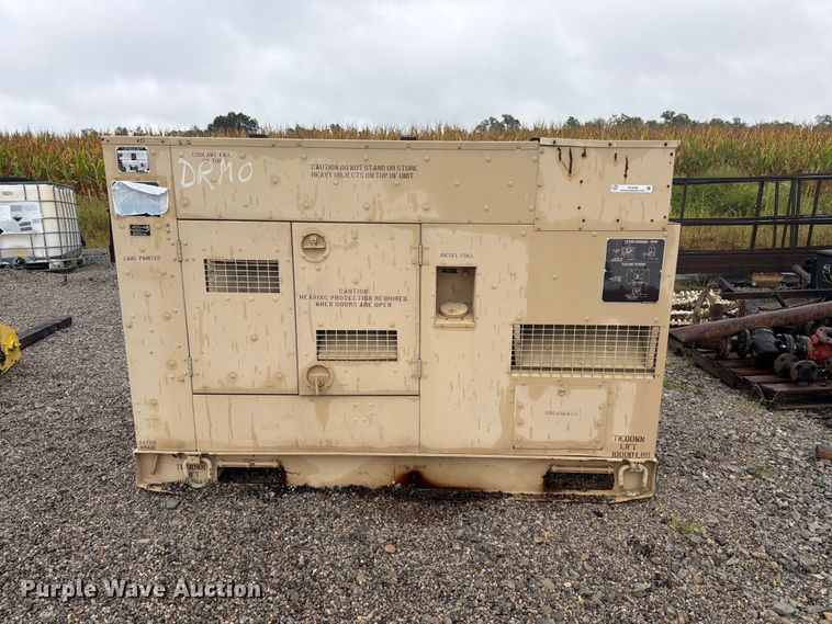 image for item FC3342 L3 MEP-806B generator