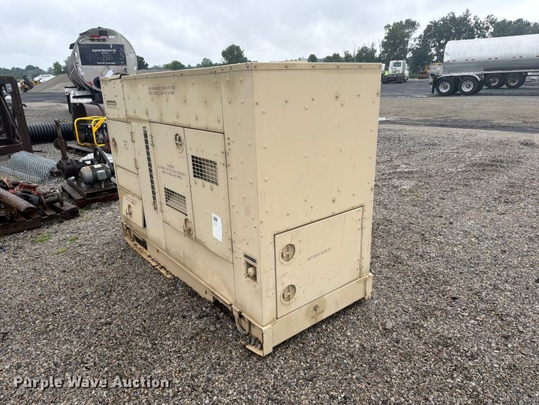 image for item FC3342 L3 MEP-806B generator
