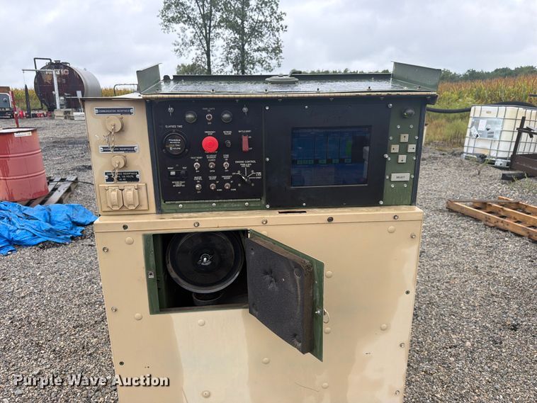image for item FC3342 L3 MEP-806B generator