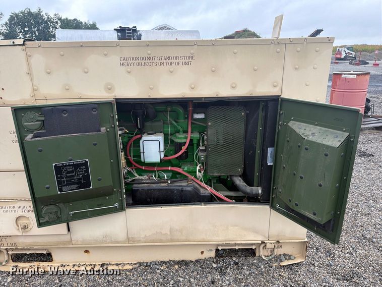 image for item FC3342 L3 MEP-806B generator
