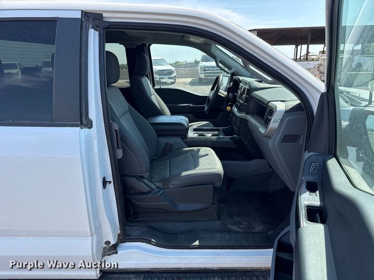 image for item FC4072 2022 Ford F150 Crew Cab pickup truck