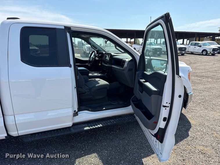 image for item FC4072 2022 Ford F150 Crew Cab pickup truck