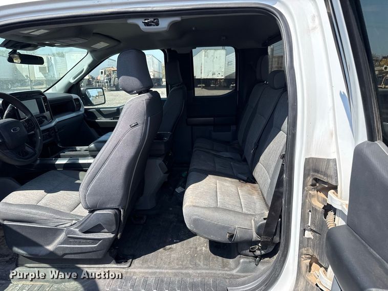 image for item FC4072 2022 Ford F150 Crew Cab pickup truck