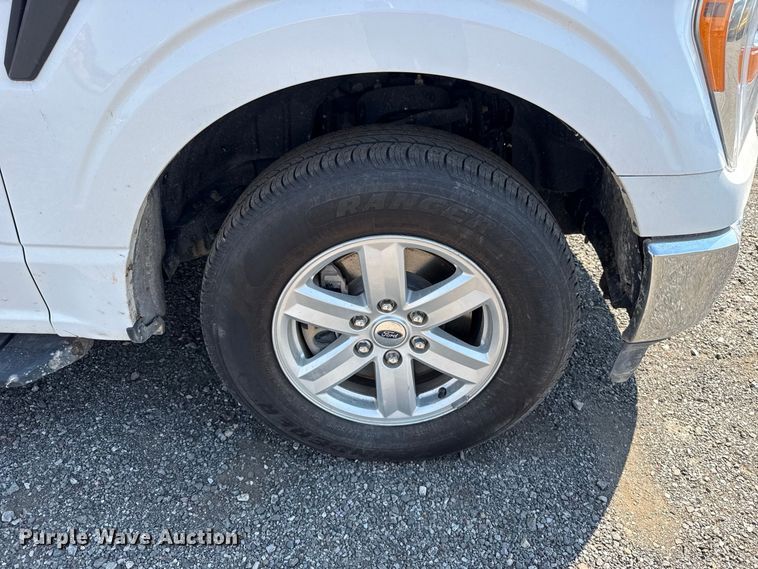 image for item FC4072 2022 Ford F150 Crew Cab pickup truck