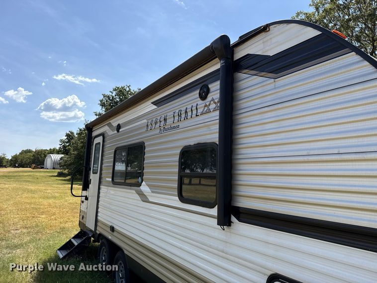 image for item FC4213 2020 Aspen by Keystone trailers Dutchman 1900RB camper
