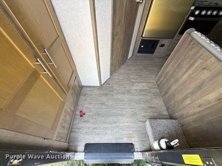 image for item FC4213 2020 Aspen by Keystone trailers Dutchman 1900RB camper