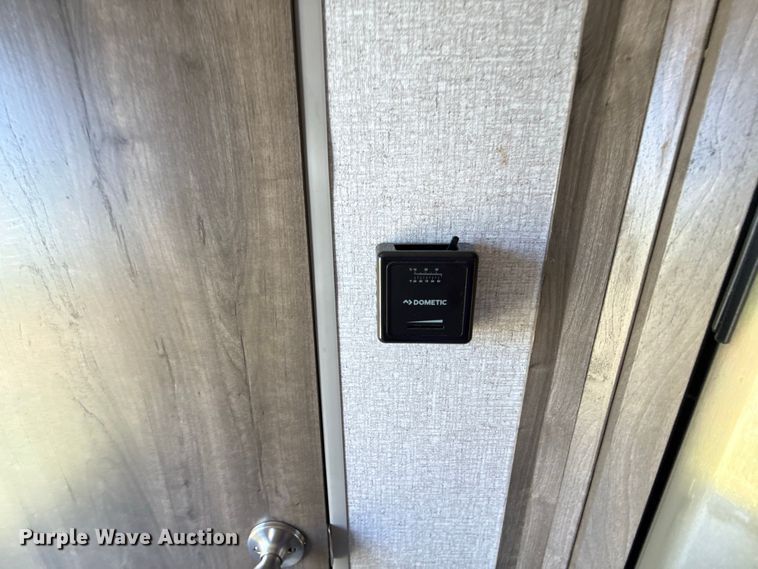 image for item FC4213 2020 Aspen by Keystone trailers Dutchman 1900RB camper