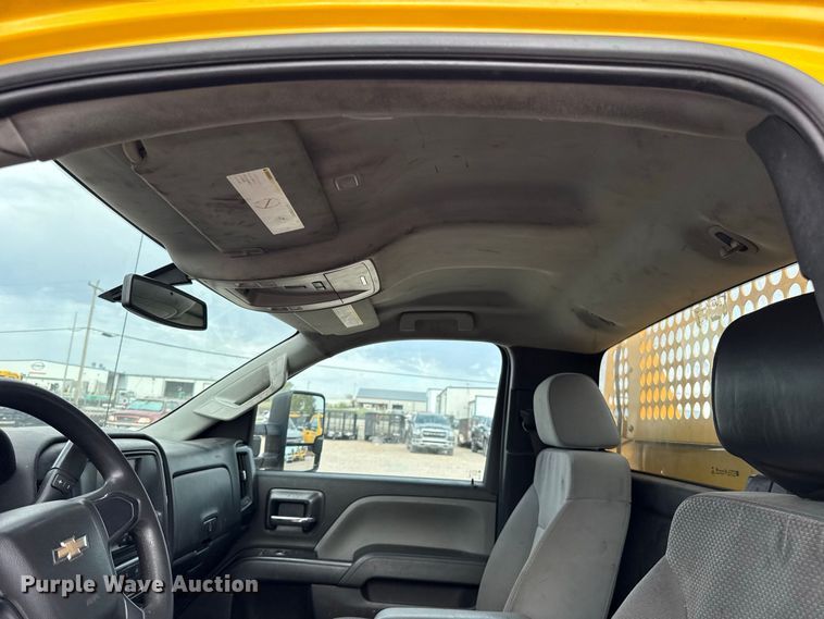 image for item FC4219 2017 Chevrolet Silverado 3500 utility bed pickup truck
