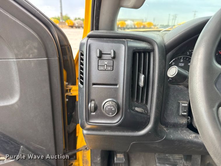 image for item FC4219 2017 Chevrolet Silverado 3500 utility bed pickup truck