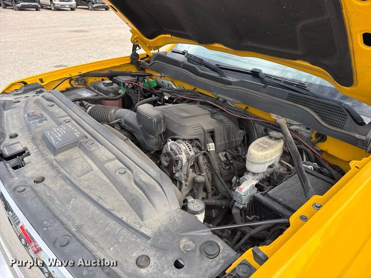 image for item FC4219 2017 Chevrolet Silverado 3500 utility bed pickup truck