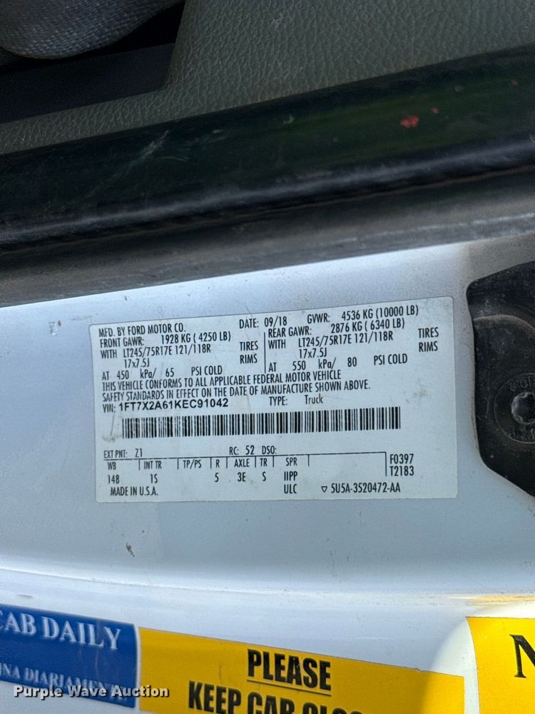 image for item FC4231 2019 Ford F250 Super Duty Ext. Cab pickup truck