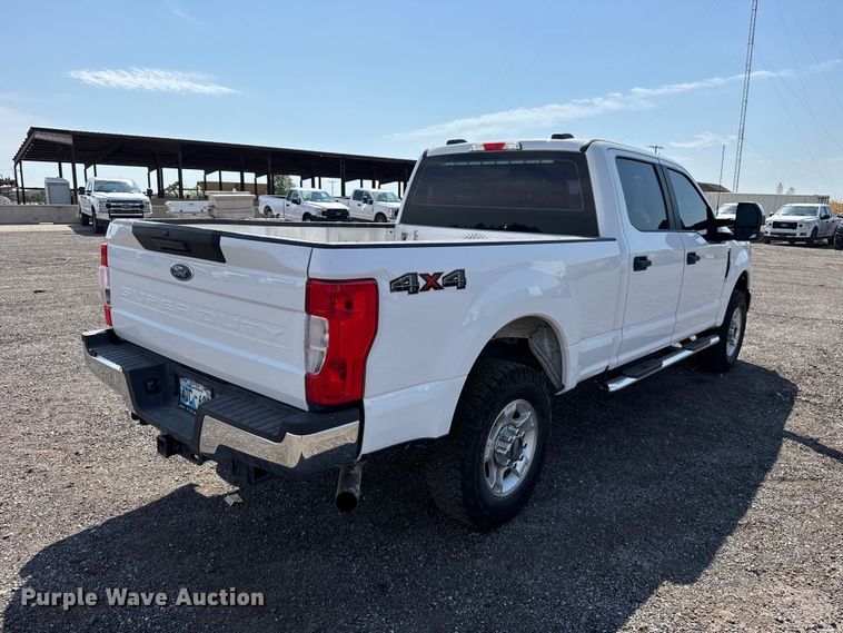 image for item FC4232 2021 Ford F250 Super Duty Crew Cab pickup truck