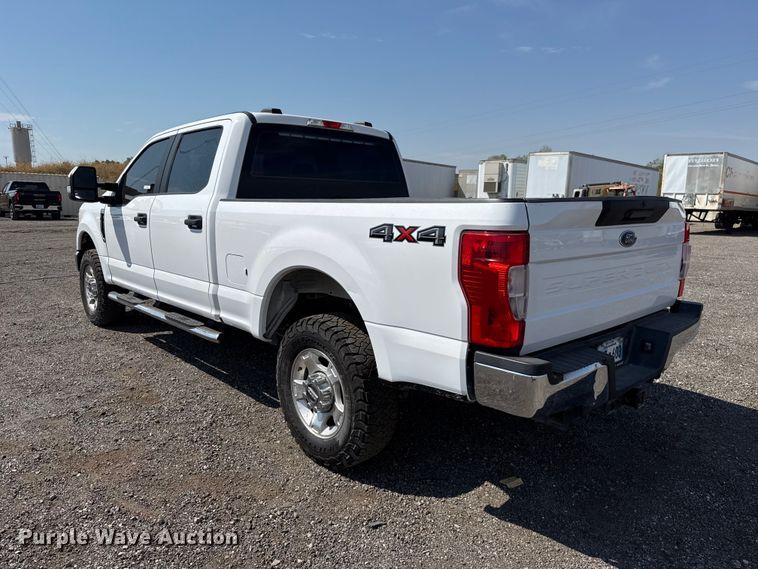 image for item FC4232 2021 Ford F250 Super Duty Crew Cab pickup truck