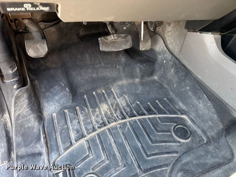 image for item FC4232 2021 Ford F250 Super Duty Crew Cab pickup truck