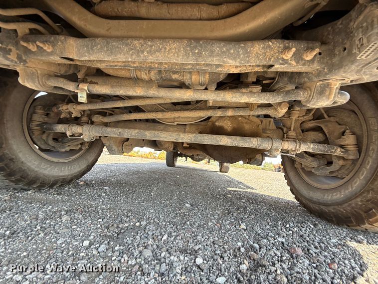 image for item FC4232 2021 Ford F250 Super Duty Crew Cab pickup truck