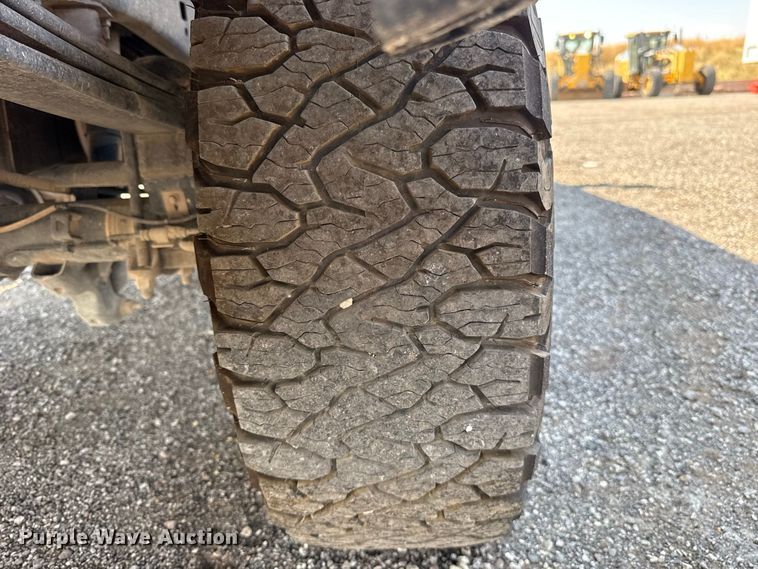 image for item FC4232 2021 Ford F250 Super Duty Crew Cab pickup truck