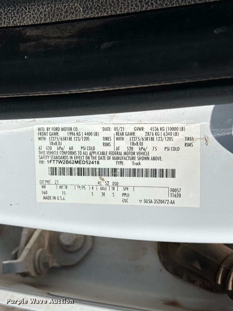 image for item FC4232 2021 Ford F250 Super Duty Crew Cab pickup truck