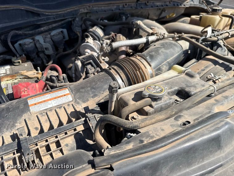 image for item FC4233 2022 Ford F350 Super Duty Crew Cab pickup truck