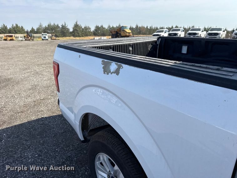 image for item FC4235 2017 Ford F-150 Crew Cab pickup truck