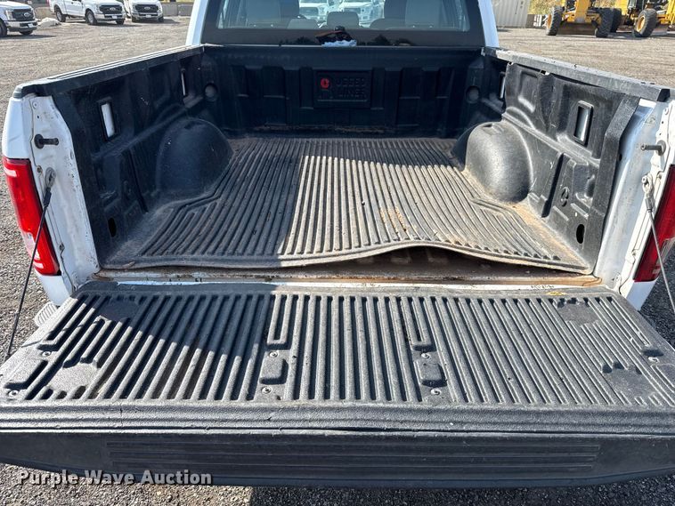 image for item FC4235 2017 Ford F-150 Crew Cab pickup truck